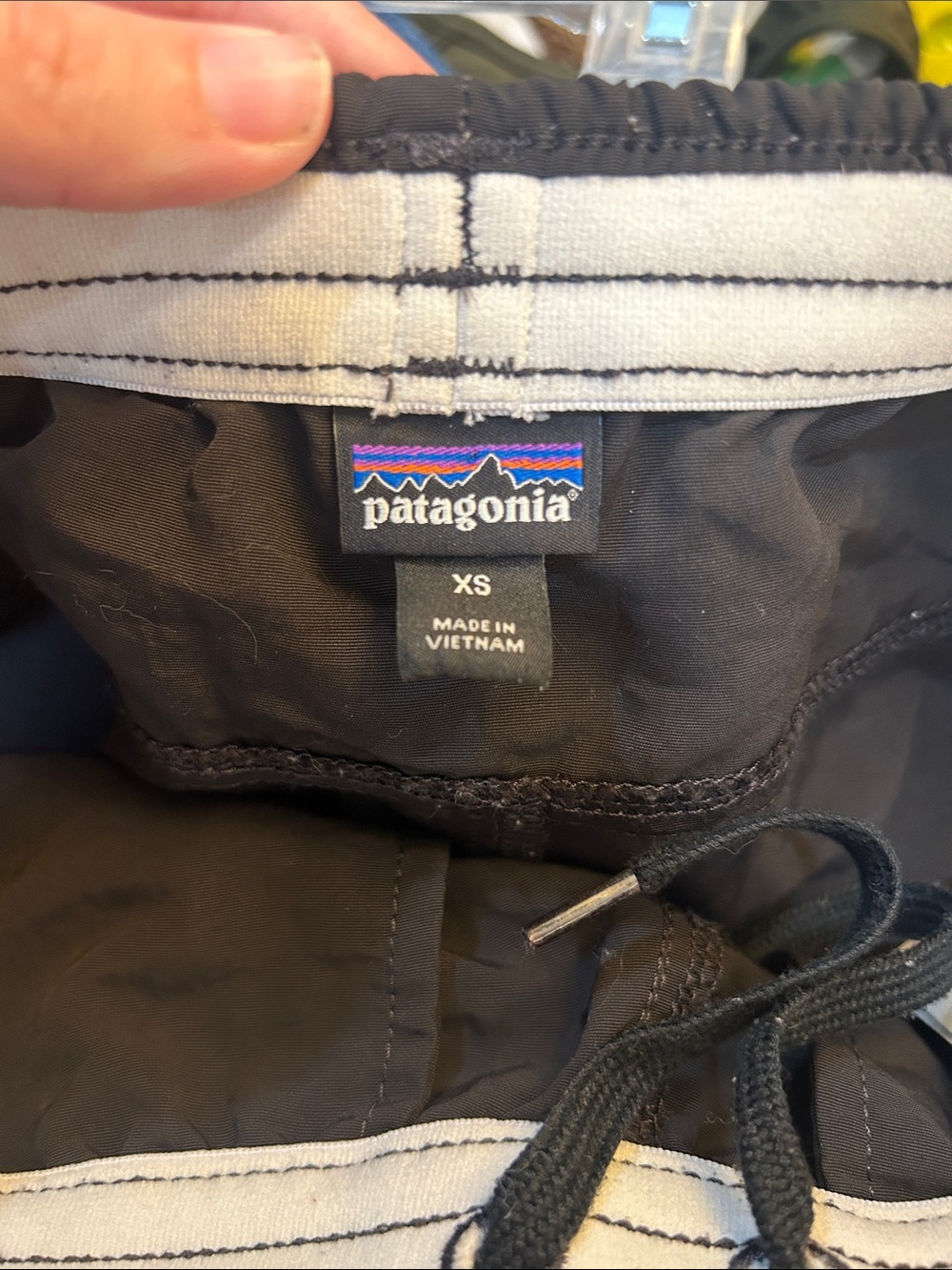 Patagonia Barely Baggies Shorts Size XS - Picture 8 of 12